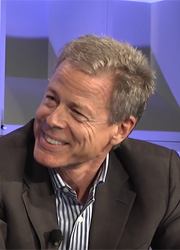 Глава Time Warner пообещал менее мрачные фильмы DC Глава Time Warner пообещал менее мрачные фильмы DC