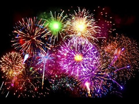 Салют 9 мая на красной площади Салют 9 мая на красной площади